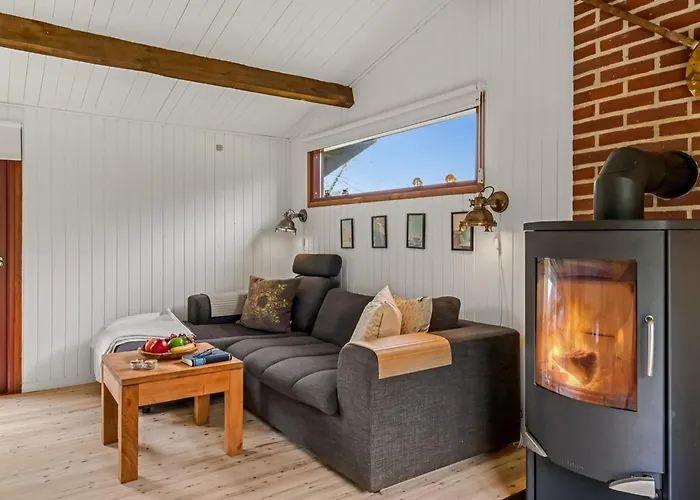 Сasa de vacaciones Thorvor - 400m From The Sea By Interhome *